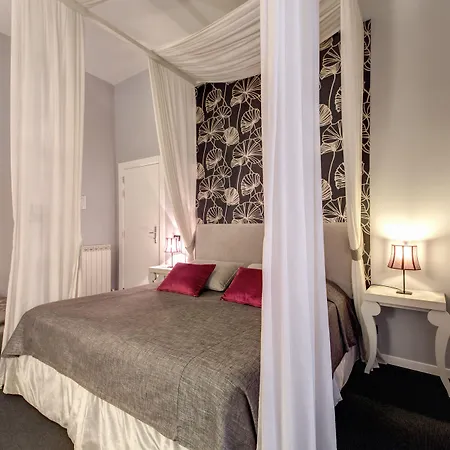 Residenza Bourbon Konukevi